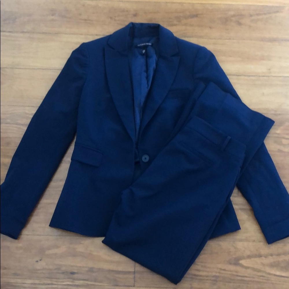 Victoria’s Secret Navy Blue 2-pc suit